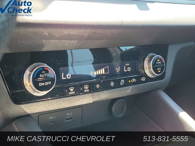 Used 2024 Mitsubishi Outlander ES AWD/4WD image 17