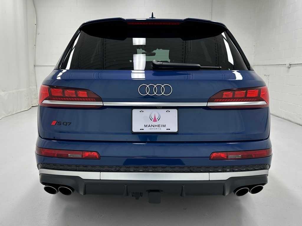 Used 2025 Audi SQ7 Prestige w/ Prestige Package image 7