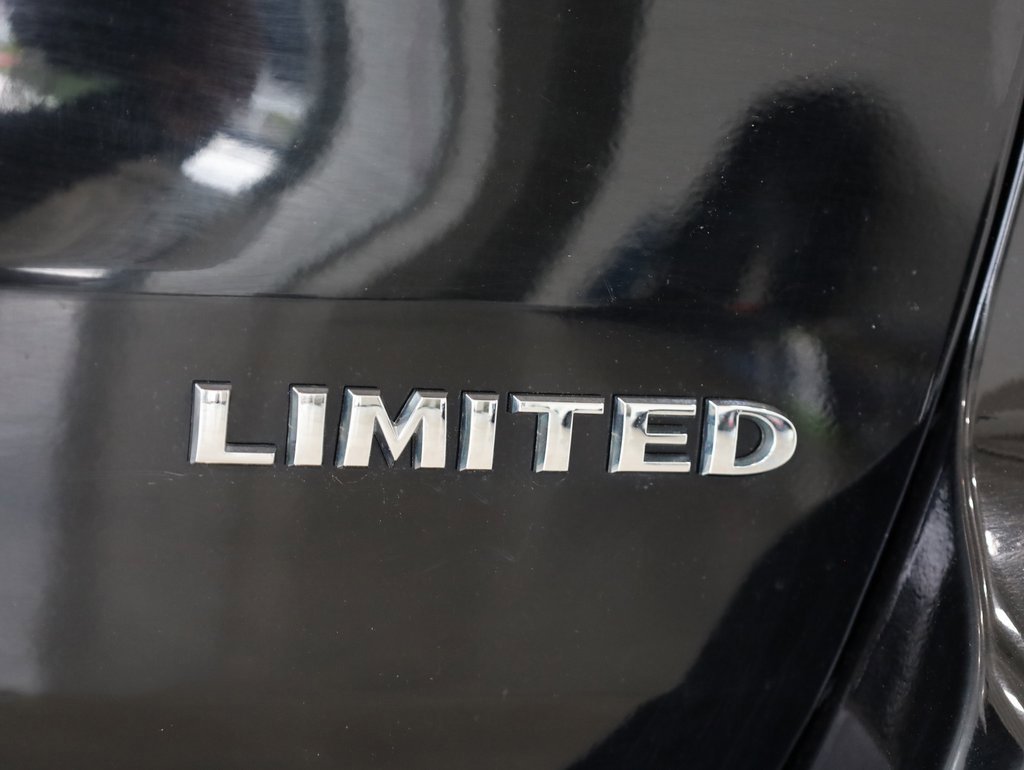 Used 2018 Jeep Grand Cherokee Limited w/ Luxury Group II image 37