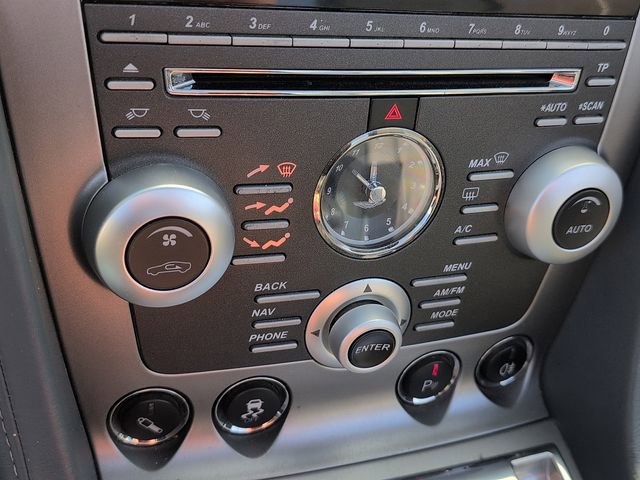 Used 2011 Aston Martin DB9 Volante image 16