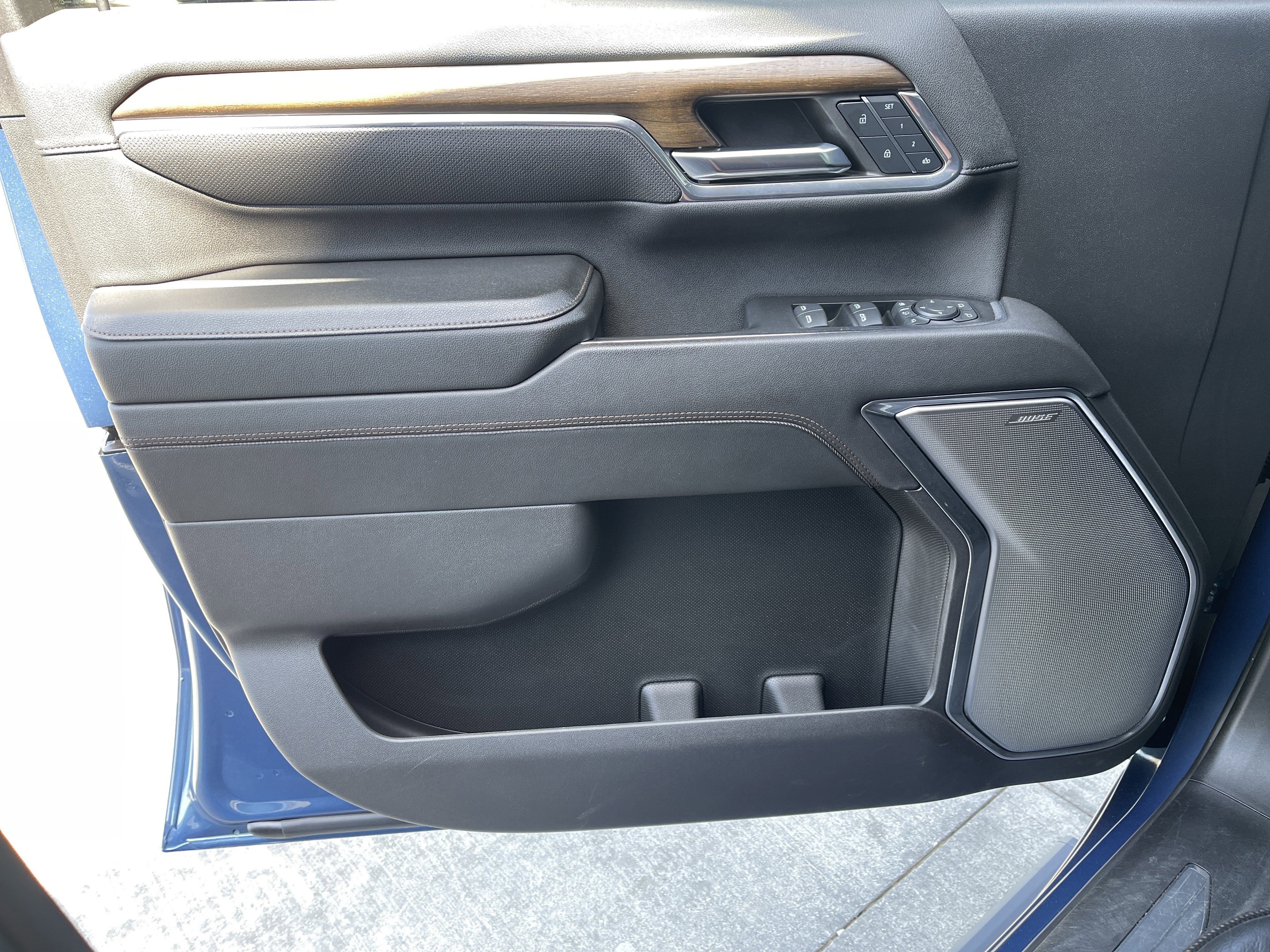 Used 2024 Chevrolet Silverado 2500 High Country w/ High Country Premium Package image 22