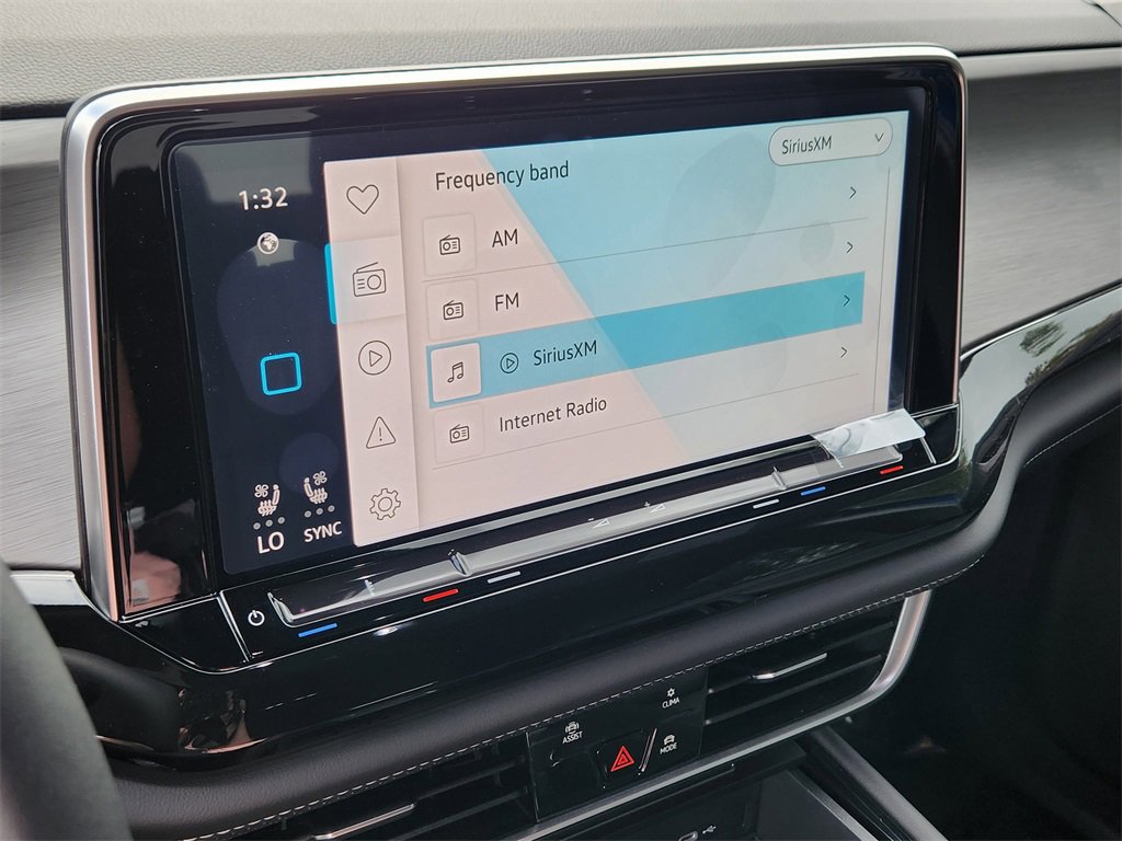 New 2025 Volkswagen Atlas Cross Sport SE image 10