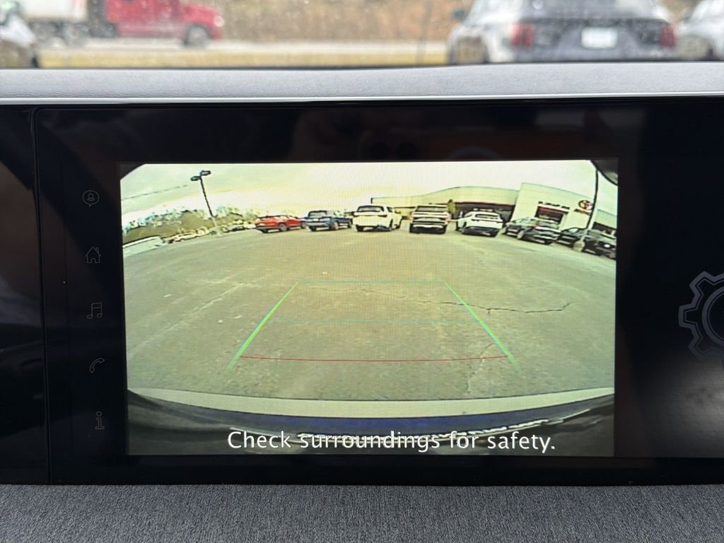 Used 2025 Nissan Kicks SV image 23