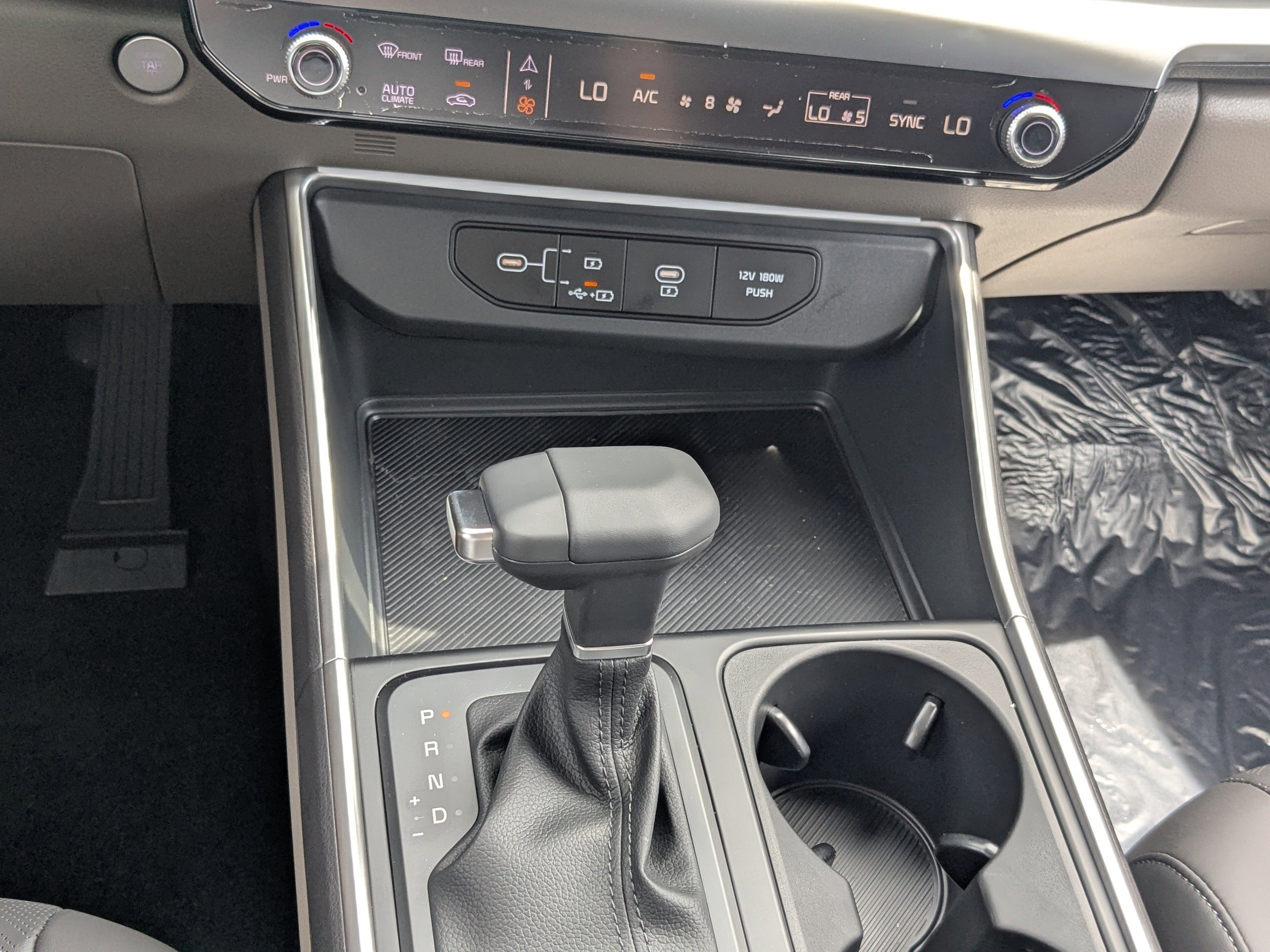 New 2026 Kia Carnival image 19