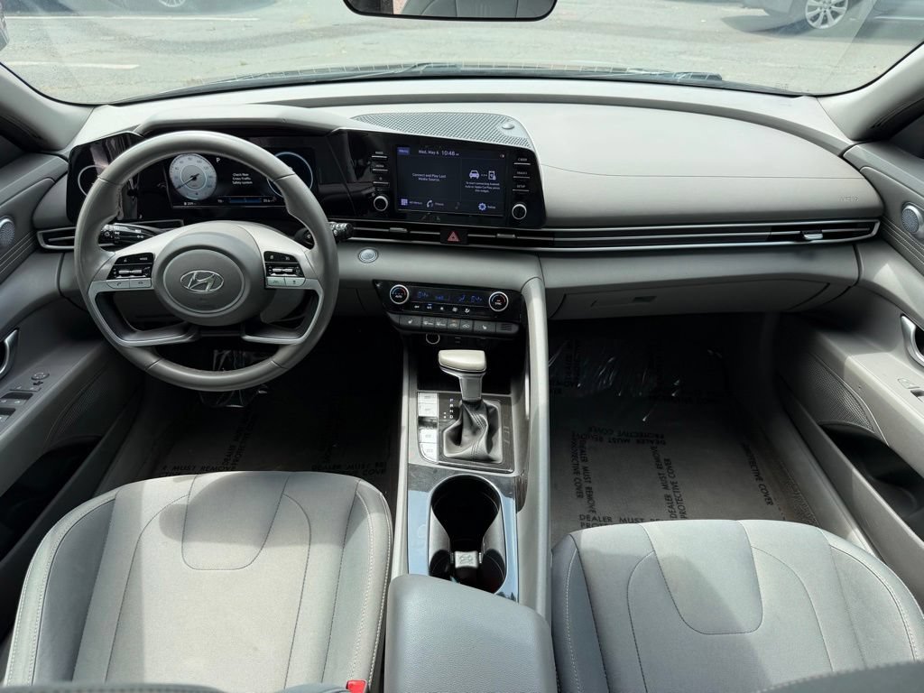 Used 2022 Hyundai Elantra SEL w/ Convenience Package FWD image 22