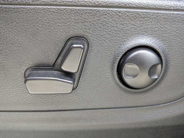 Used 2025 RAM 1500 Big Horn AWD/4WD image 19