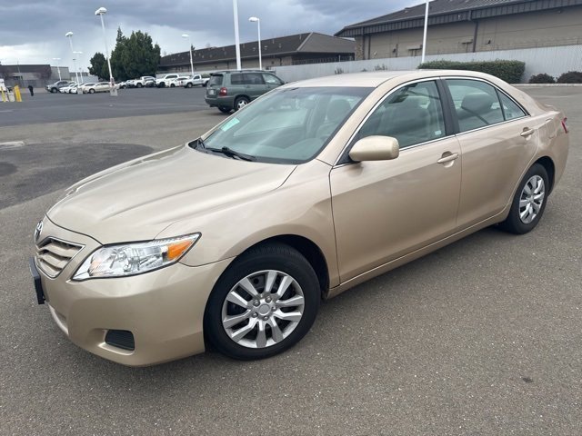 Used 2010 Toyota Camry video 2
