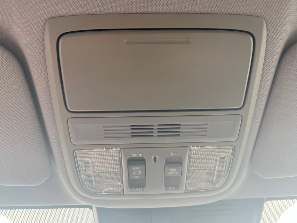 Used 2018 Honda CR-V EX image 31