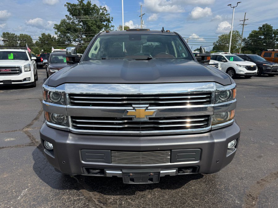 Used 2016 Chevrolet Silverado 2500 High Country w/ High Country Premium Package AWD/4WD image 8
