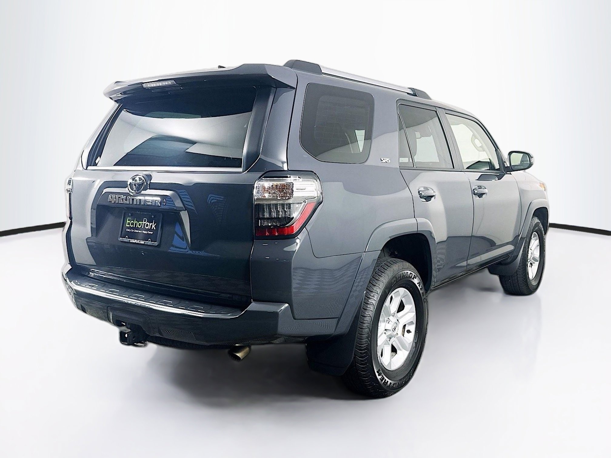 Used 2024 Toyota 4Runner SR5 Premium RWD image 9