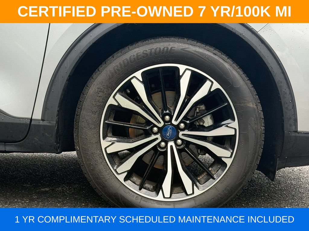 Used 2022 Ford Escape SEL w/ SEL Stealth AWD Package image 11