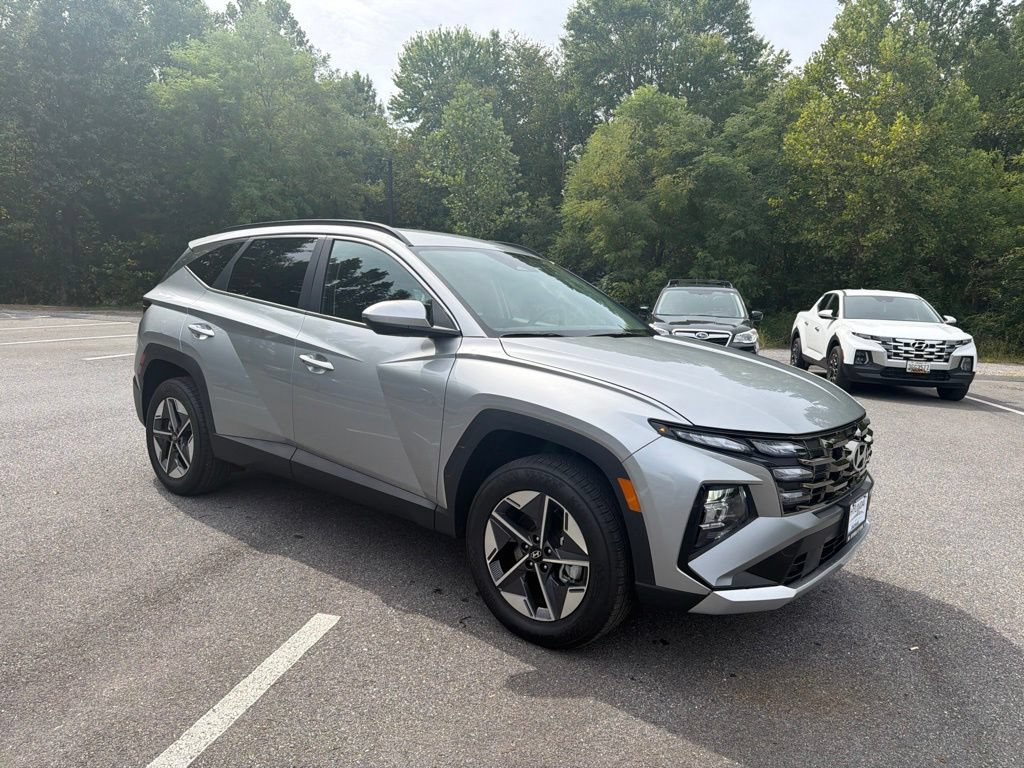 Used 2026 Hyundai Tucson SEL Plus AWD/4WD image 1
