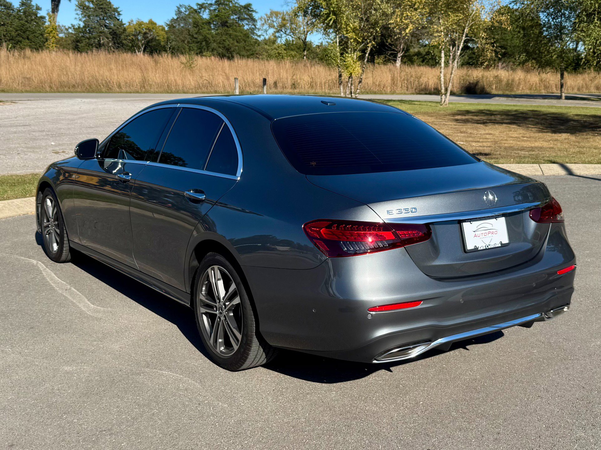 Used 2022 Mercedes-Benz E 350 Sedan image 4