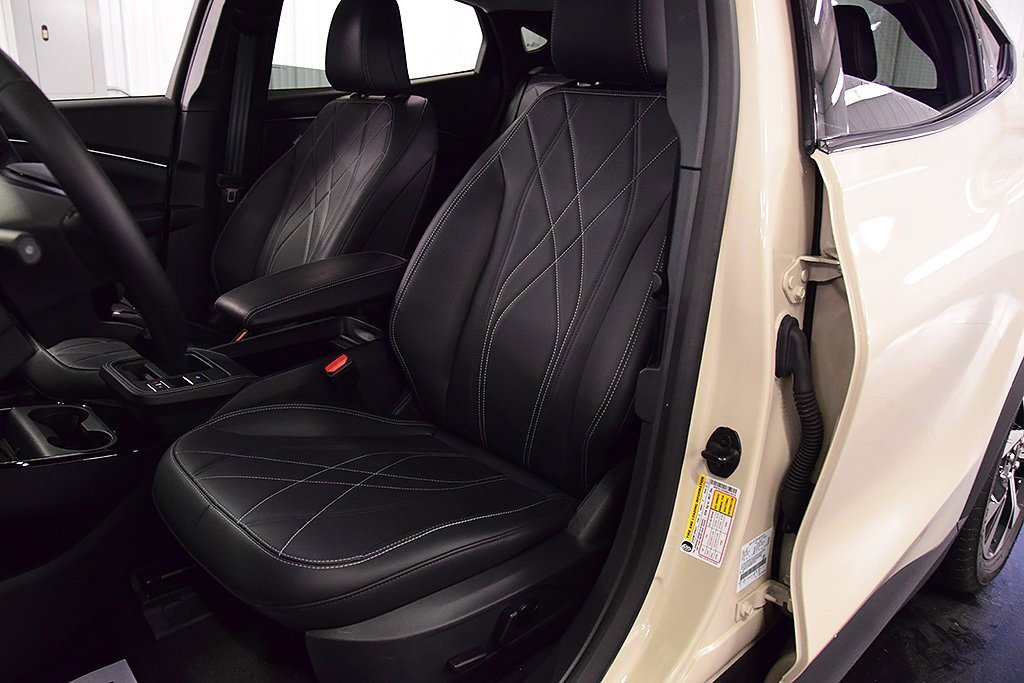 Used 2025 Ford Mustang Mach-E Select image 28