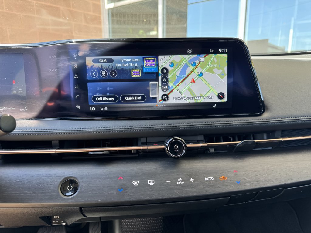 Used 2023 Nissan Ariya FWD image 21