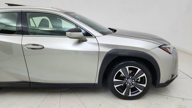 Used 2019 Lexus UX 200 FWD image 7