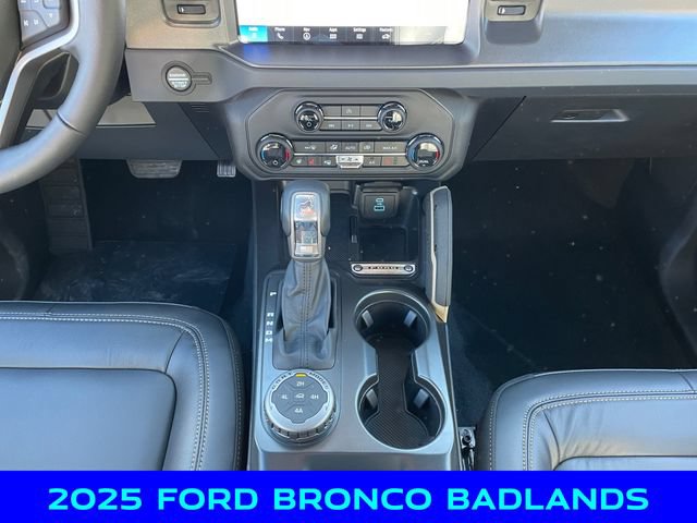 New 2025 Ford Bronco Badlands AWD/4WD image 11