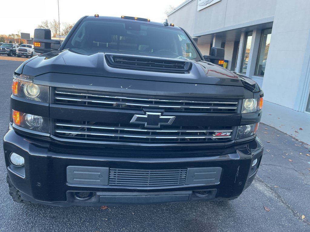 Used 2019 Chevrolet Silverado 2500 LTZ w/ Duramax Plus Package AWD/4WD image 3