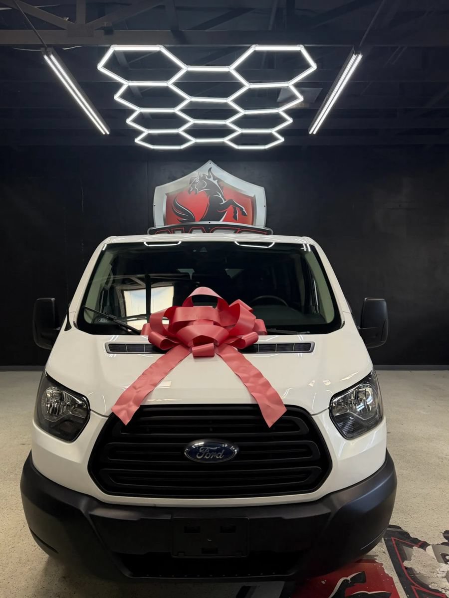 Used 2018 Ford Transit 350 XL RWD image 8