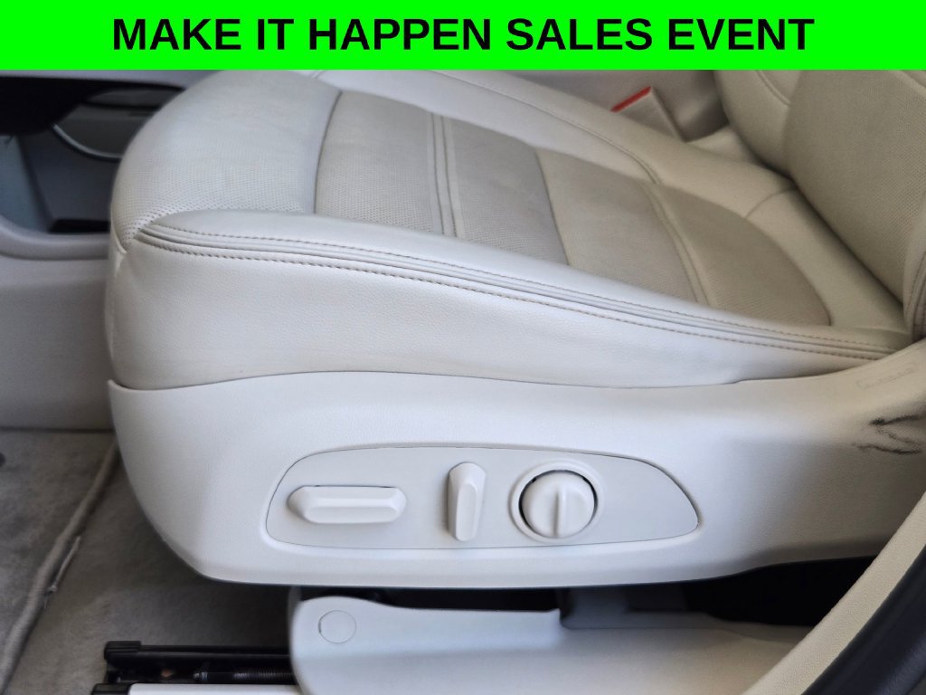 Used 2023 GMC Acadia Denali FWD image 14
