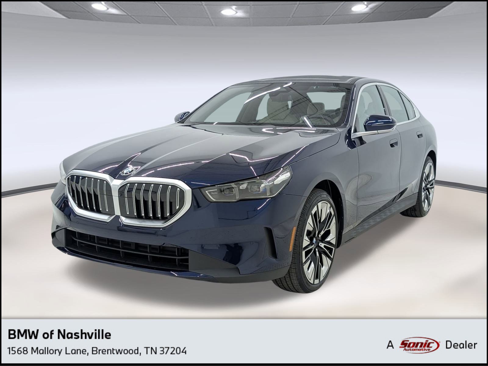 New 2026 BMW 530i w/ Premium Package RWD image 1