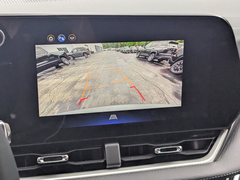 Certified 2026 Chevrolet Equinox LT AWD/4WD image 23