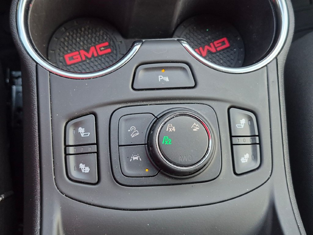 Used 2024 GMC Terrain SLT w/ Infotainment Package II AWD/4WD image 19
