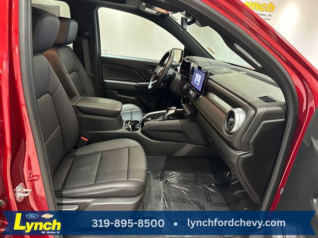 Used 2024 Chevrolet Colorado LT w/ LT Convenience Package III AWD/4WD image 7