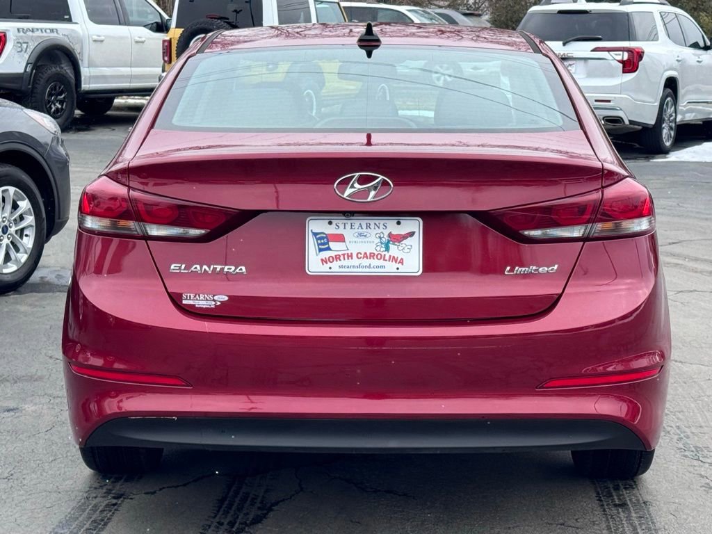 Used 2017 Hyundai Elantra Limited w/ Limited Tech Package 04 image 18