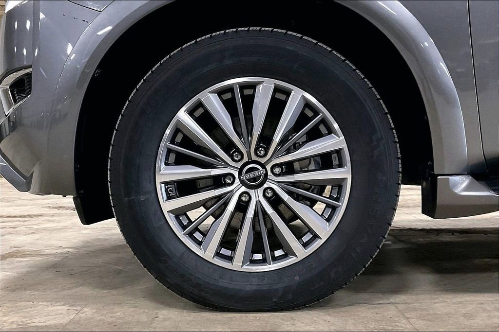 Used 2024 Nissan Armada SL AWD/4WD image 9