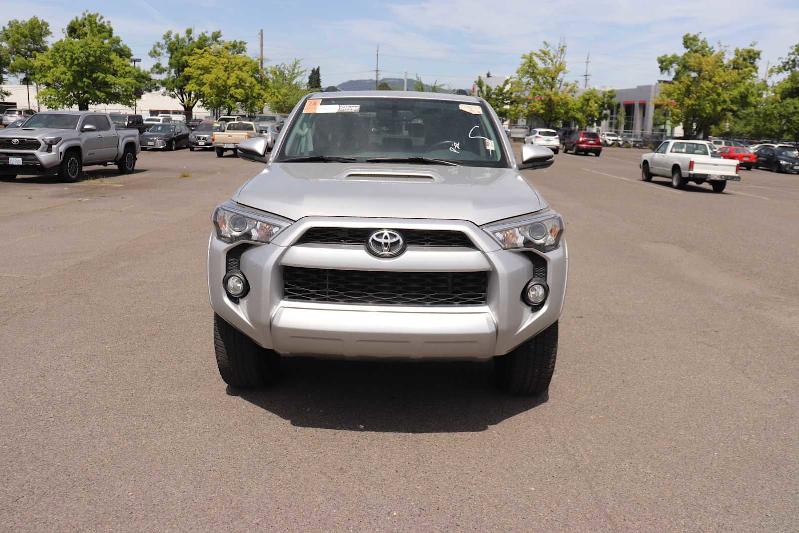 Certified 2016 Toyota 4Runner Trail Premium AWD/4WD image 2