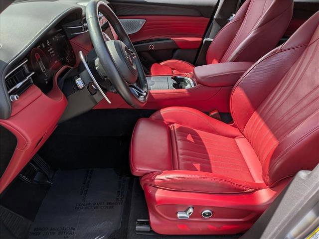 Used 2023 Maserati Grecale Modena image 17