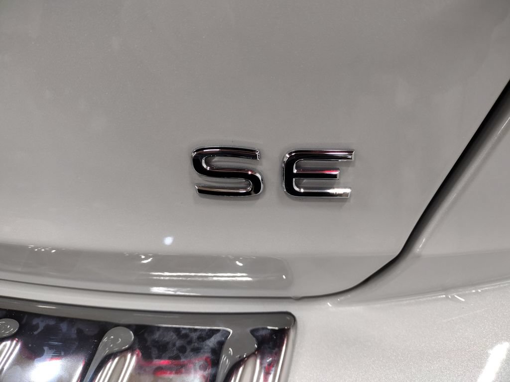 New 2026 Volkswagen Jetta SE FWD image 13