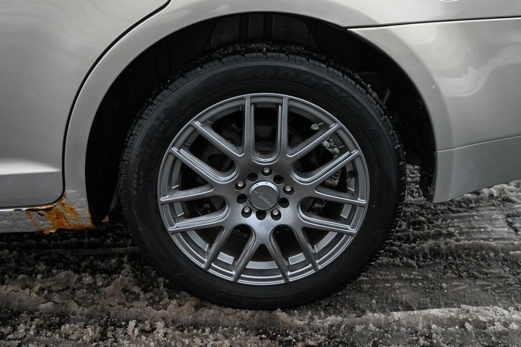 Used 2009 Lincoln MKZ image 13