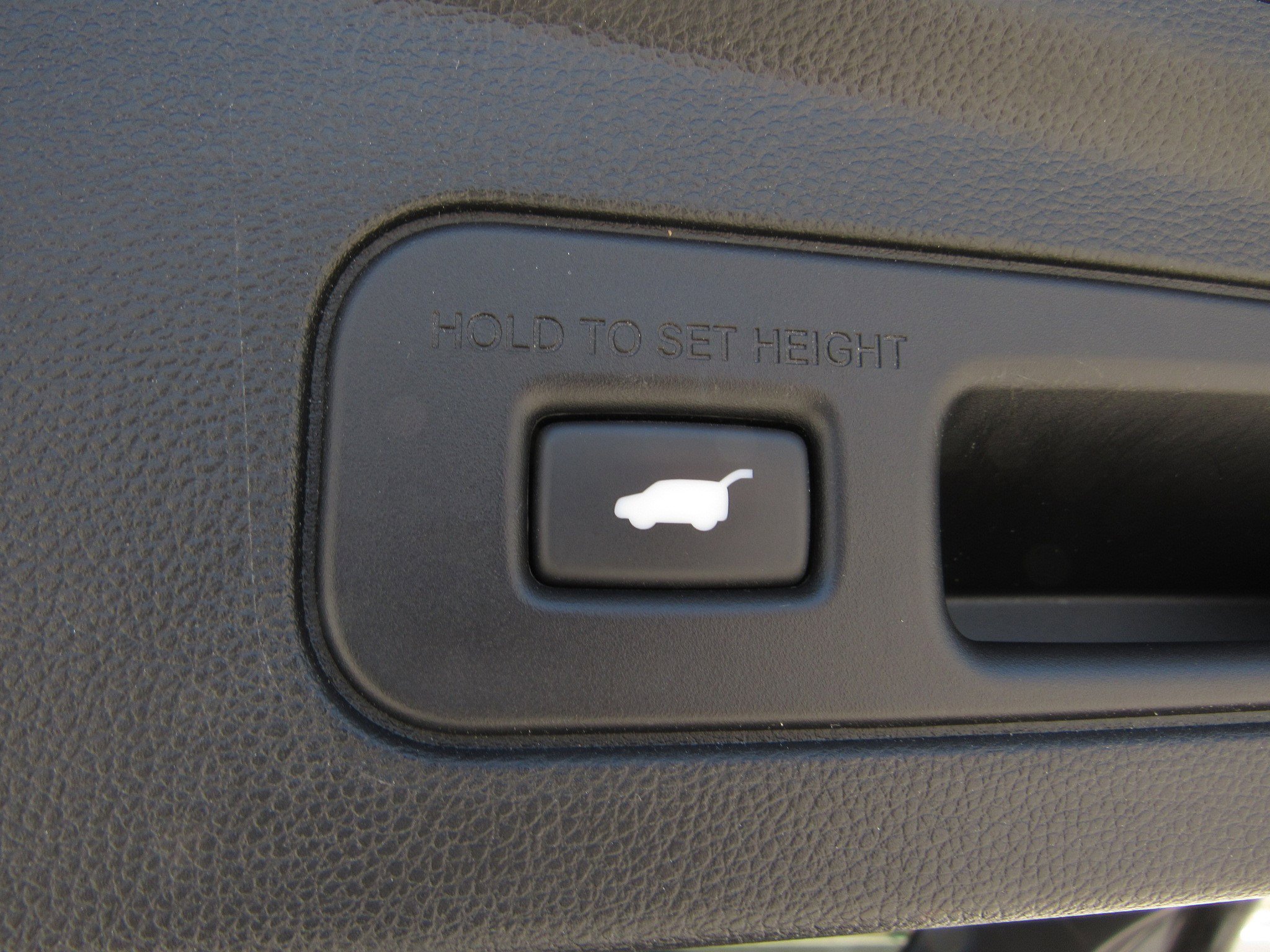Certified 2024 Acura MDX SH-AWD w/ Advance Package image 14