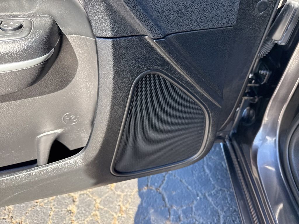 Used 2021 Chrysler 300 S image 14