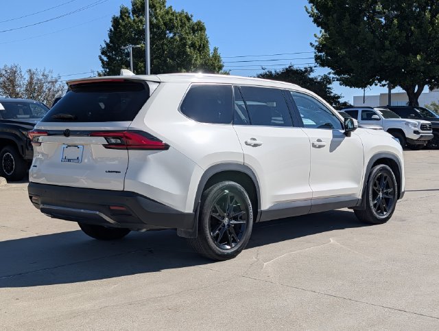 Certified 2024 Toyota Grand Highlander AWD image 6
