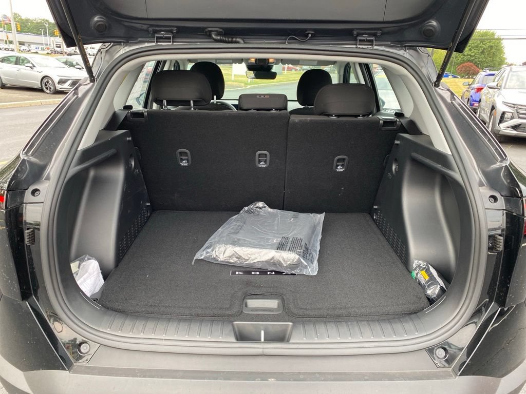 New 2026 Hyundai Kona SE AWD/4WD image 15