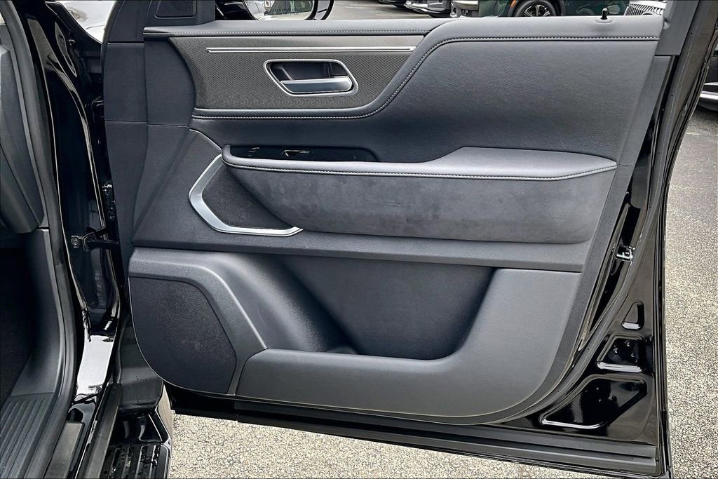 New 2026 INFINITI QX80 Luxe RWD image 25