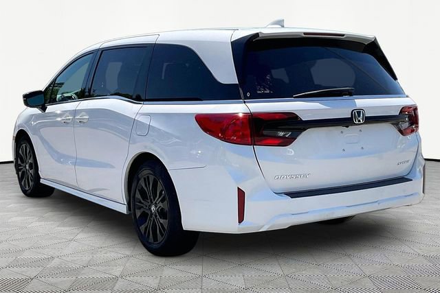 Used 2025 Honda Odyssey Sport-L image 4