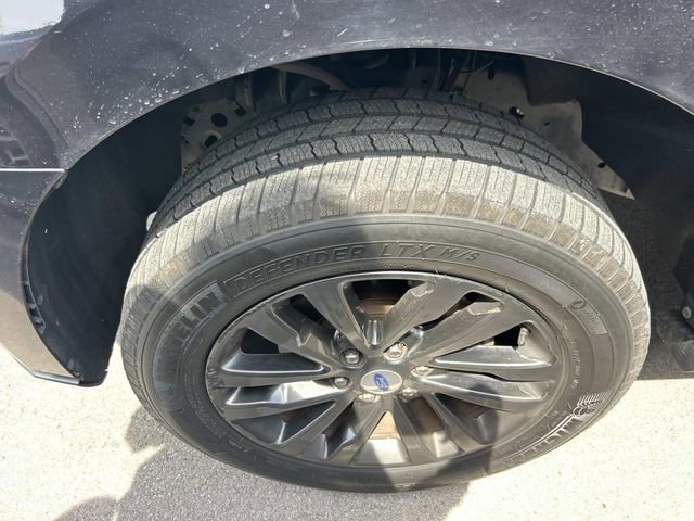 Used 2019 Ford Expedition Limited w/ Driver Assistance Package AWD/4WD image 10