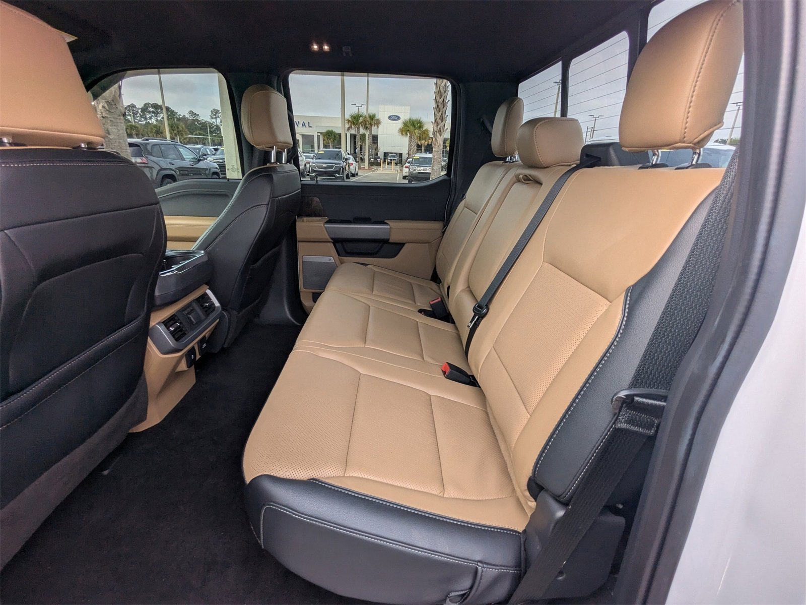 Used 2022 Ford F150 Lariat w/ Equipment Group 502A High image 14