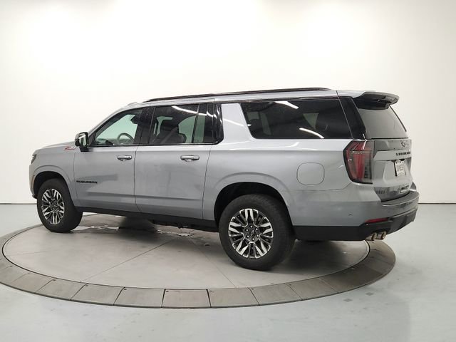 Used 2025 Chevrolet Suburban Z71 AWD/4WD image 5