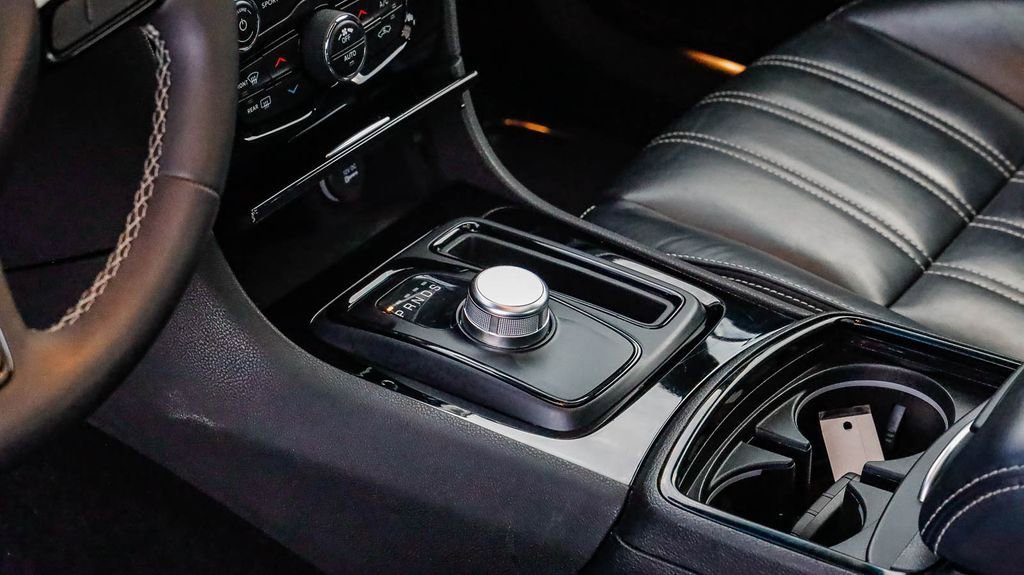 Used 2023 Chrysler 300 S image 21