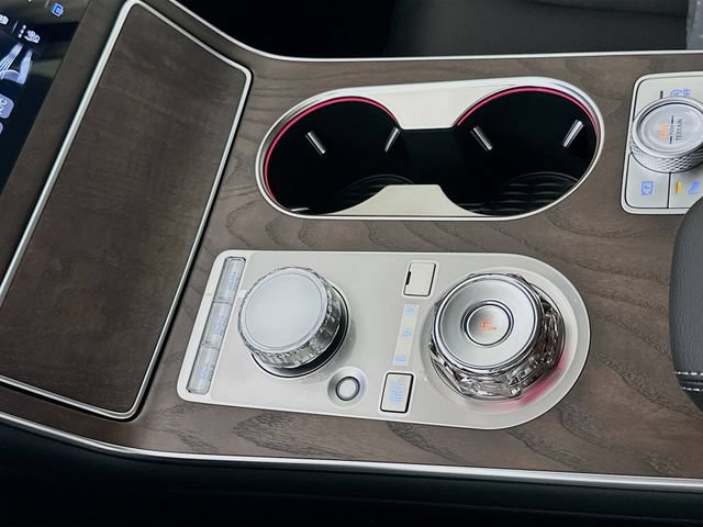 New 2026 Genesis GV80 2.5T Prestige AWD/4WD image 15