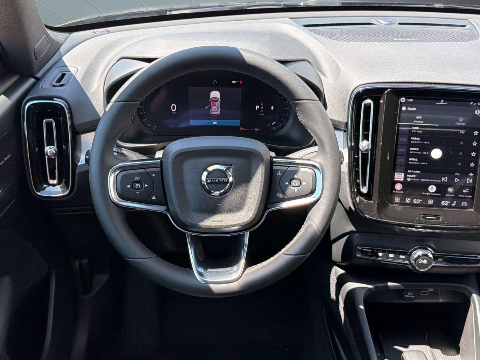 New 2026 Volvo XC40 B5 Ultra w/ Climate Package AWD/4WD image 11