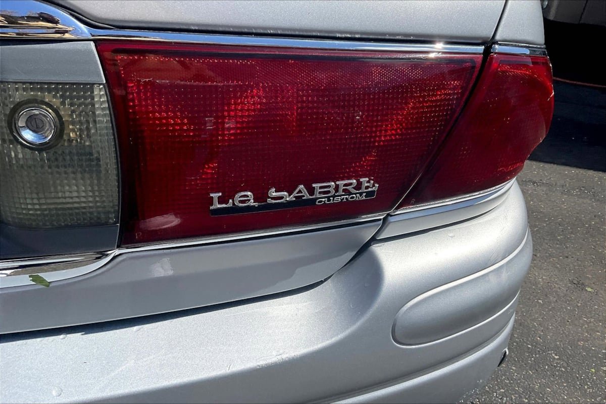Used 2003 Buick Le Sabre Custom w/ Best Seller Package FWD image 21