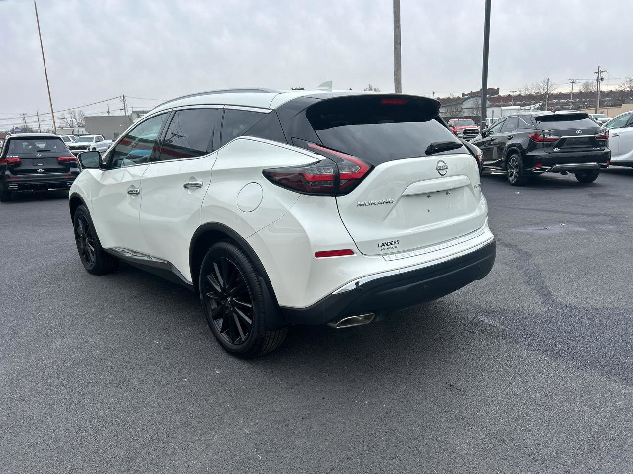 Used 2023 Nissan Murano Platinum w/ Cargo Package image 7