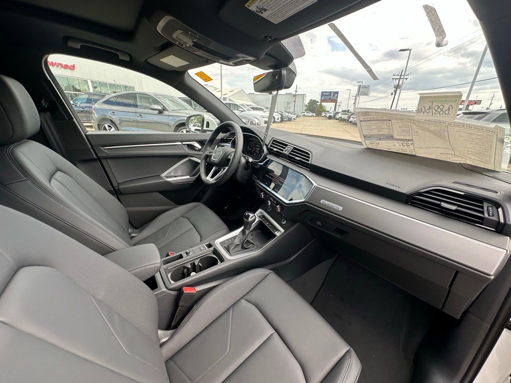 New 2025 Audi Q3 2.0T Premium Plus w/ Premium Plus Package image 30