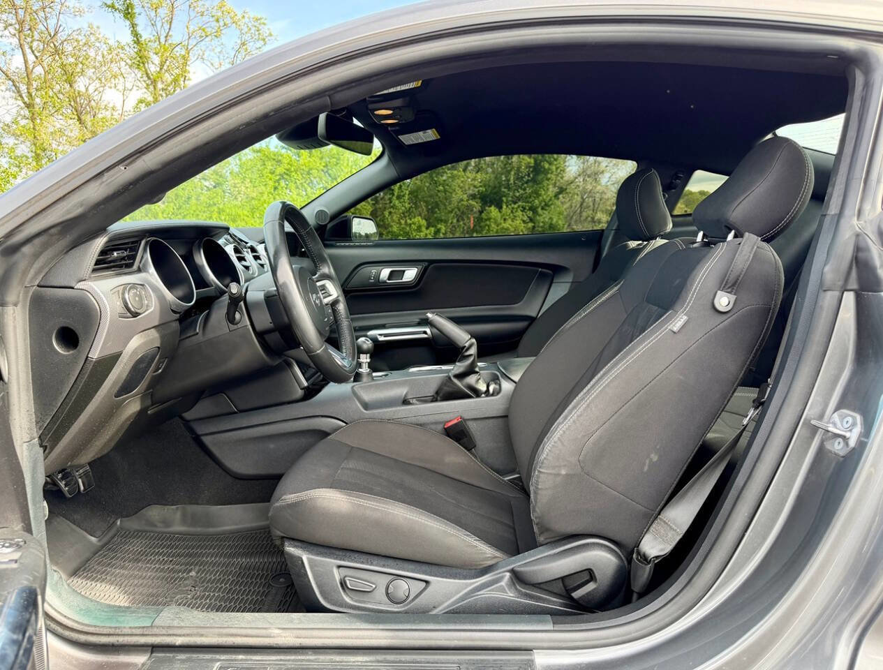 Used 2021 Ford Mustang GT w/ Black Accent Package RWD image 19